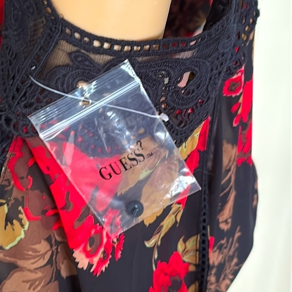 Brand New Guess Black Cold Shoulder Crochet Lace Top w/ Red Rose Floral Design - Picture 7 of 15